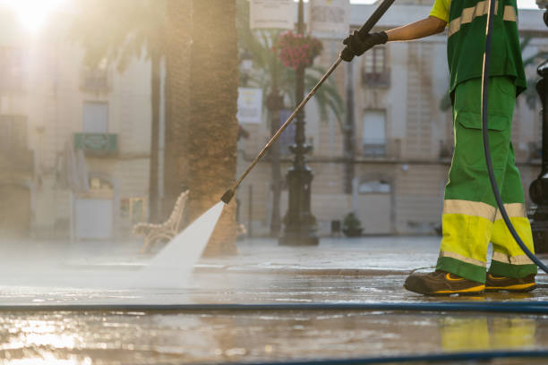 Best Concrete Pressure Washing  in Chandler, TX